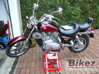 1989 Kawasaki VN-15 photo